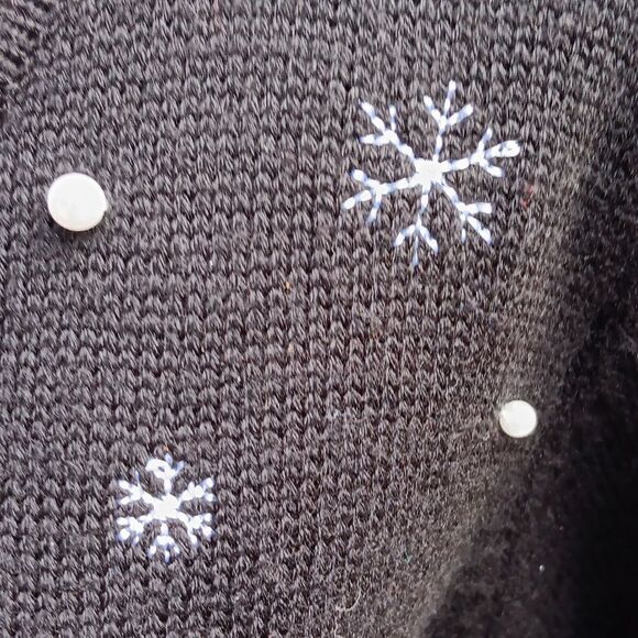 Snowman Christmas Sweater - Picture 5 of 11